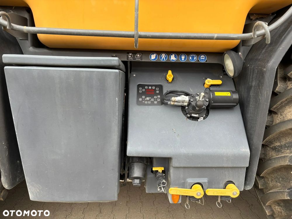 Challenger Rogator RG655C - 14