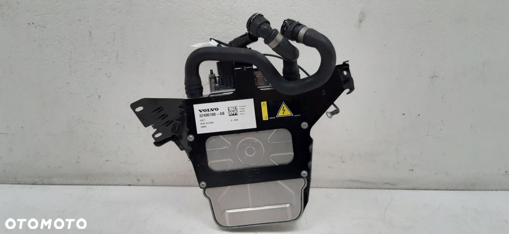 VOLVO XC60 II 2.0 T8 WEBASTO PODGRZEWACZ 32400100 - 6