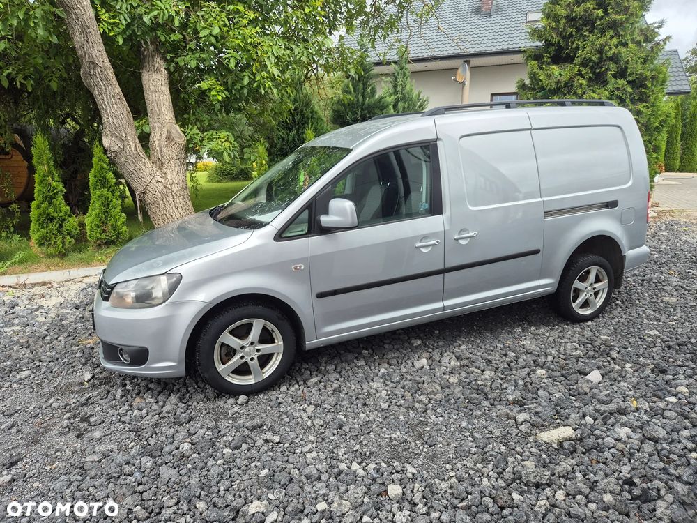Volkswagen Caddy Maxi - 3