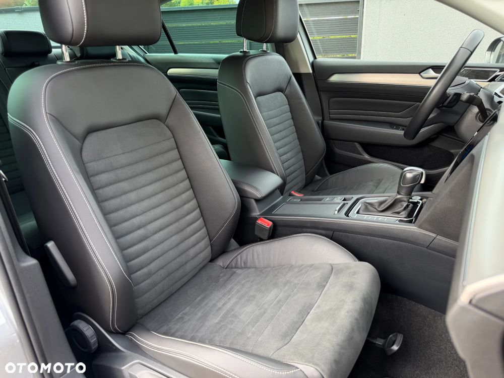 Volkswagen Passat 2.0 TSI Elegance DSG - 21
