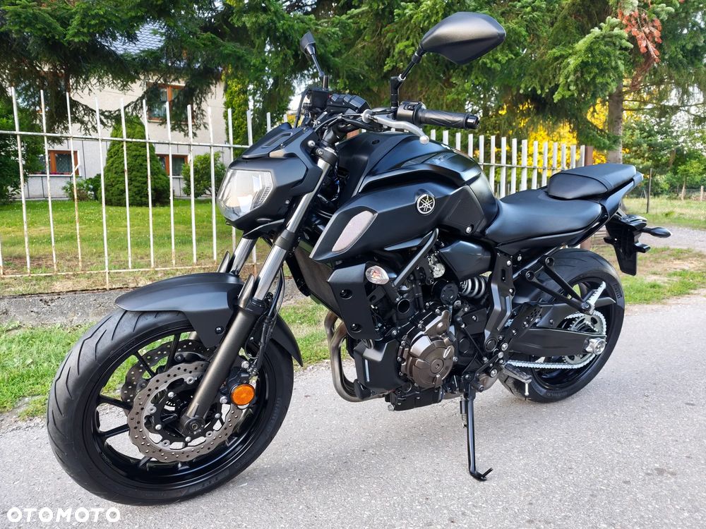 Yamaha MT - 3