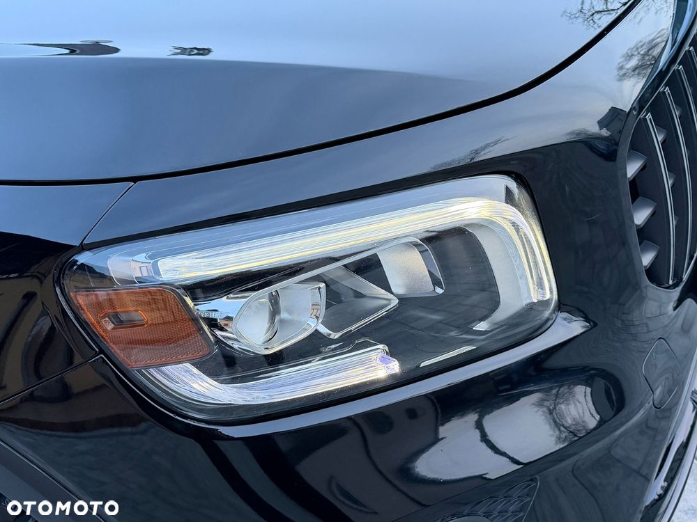 Mercedes-Benz GLB 250 4Matic 8G-DCT - 19