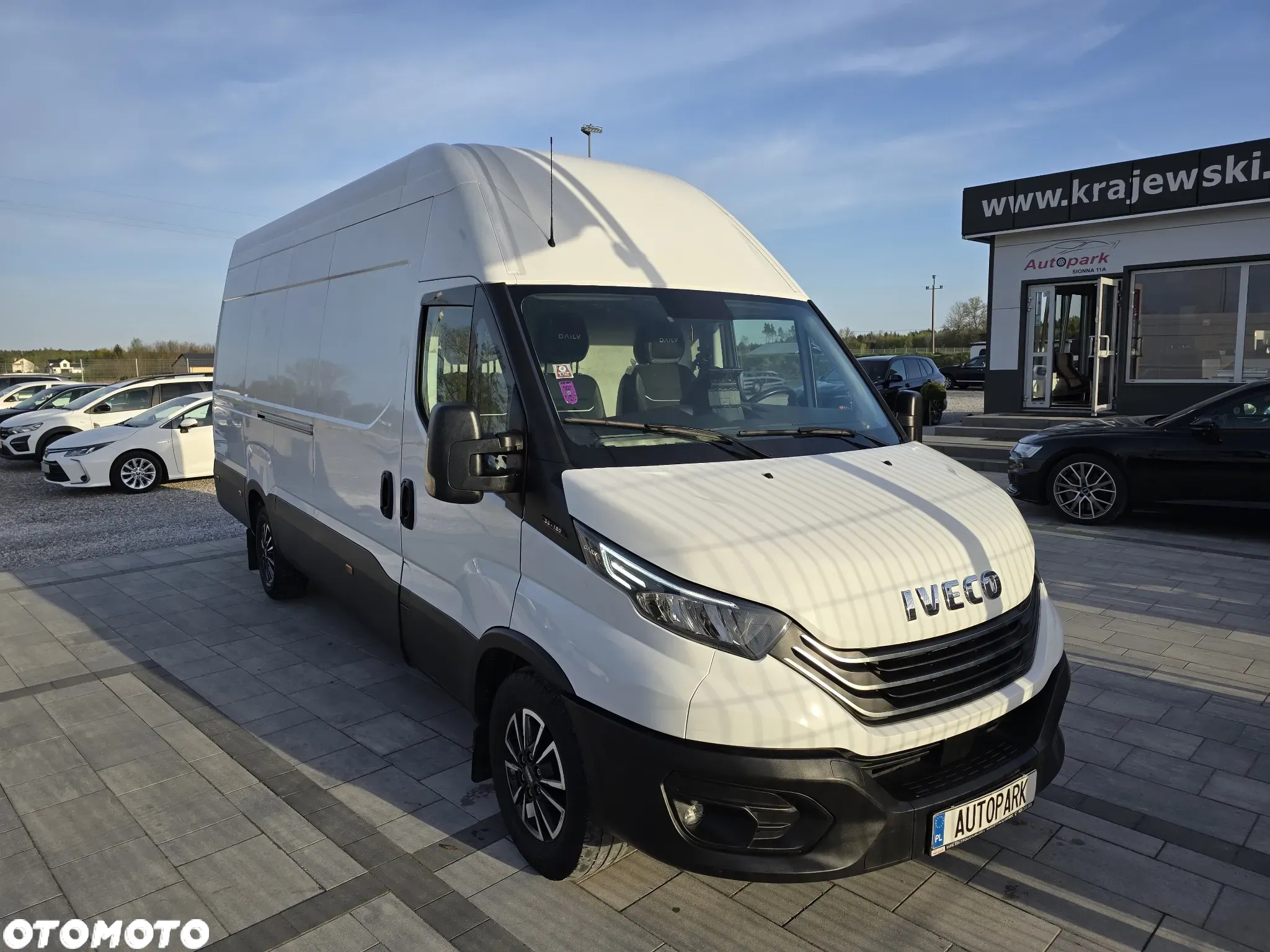 Iveco Daily 35S18  180KM Maxi L4H3 - 5