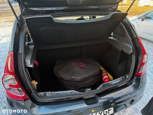 Dacia Sandero 1.6 Laureate - 5