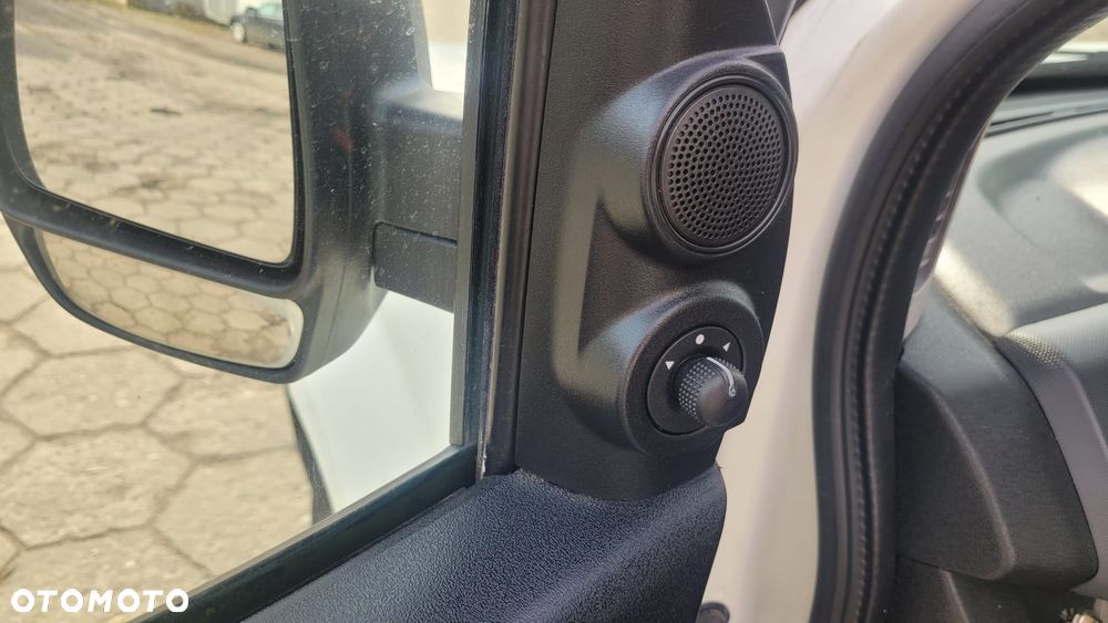 Fiat Doblo - 13