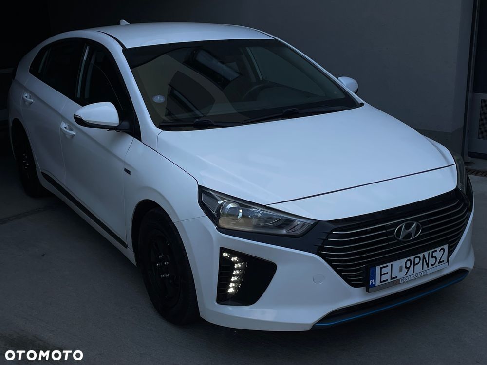 Hyundai IONIQ 1.6 GDI Style - 19