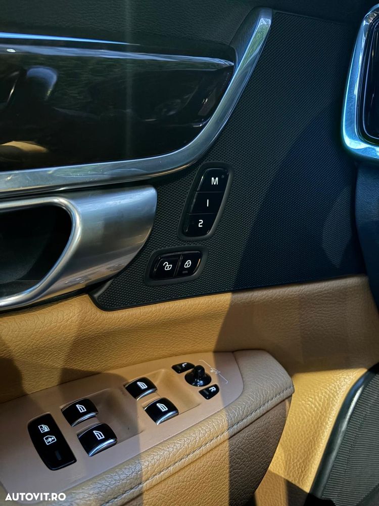 Volvo S90 T6 AWD Geartronic Momentum - 27