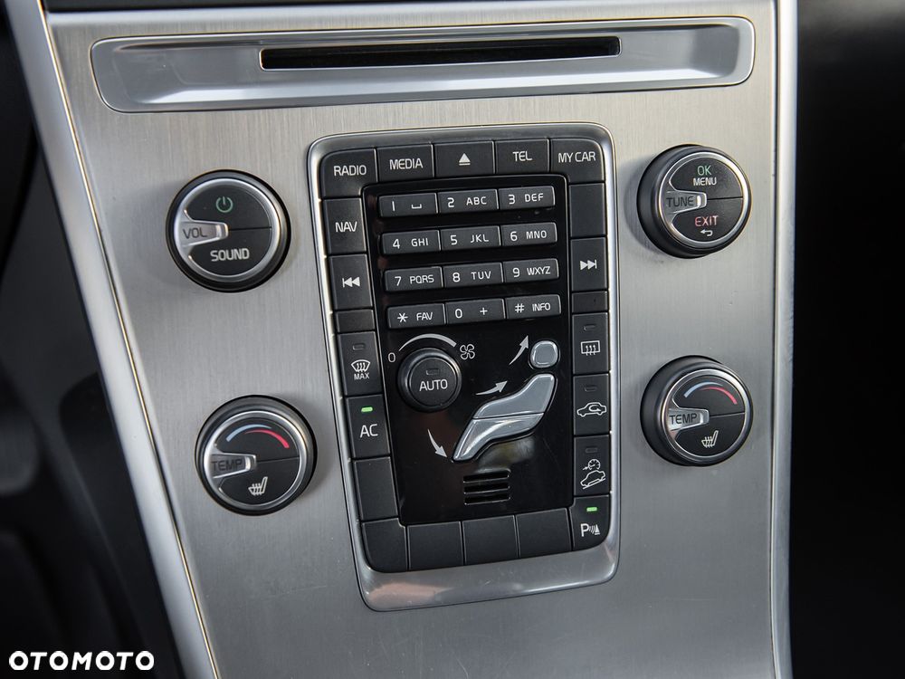 Volvo XC 60 - 29