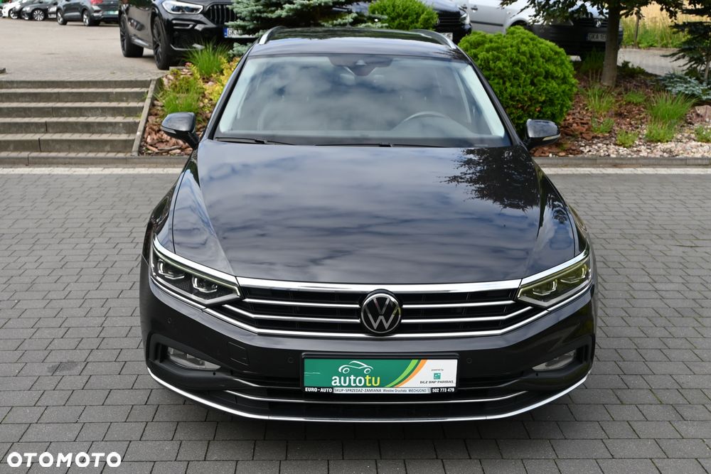 Volkswagen Passat 2.0 TDI SCR DSG Business - 13