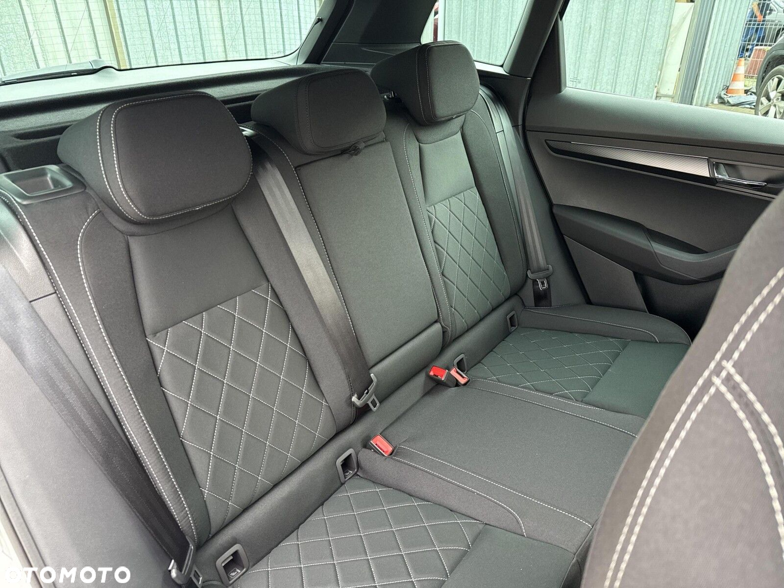Skoda Karoq 1.5 TSI ACT Sportline DSG - 23