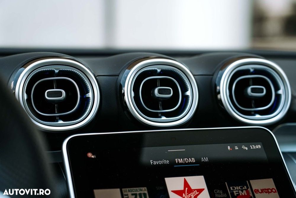 Mercedes-Benz C - 19