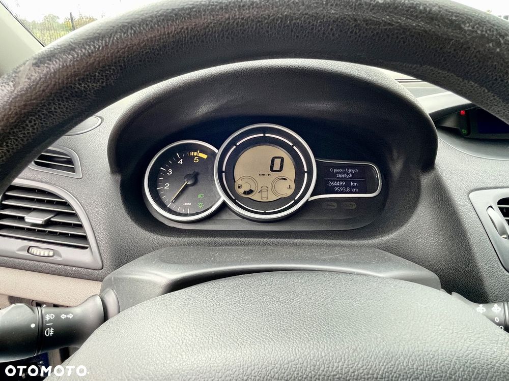 Renault Megane 1.5 dCi Emotion - 14