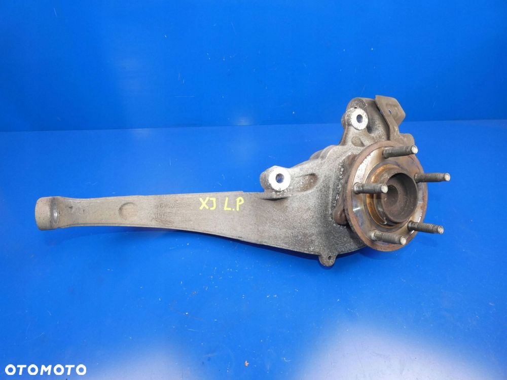 JAGUAR XJ X351 ZWROTNICA PIASTA LEWA LEWY PRZÓD PRZEDNIA