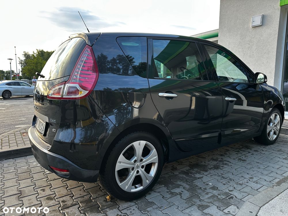 Renault Scenic 1.5 dCi Emotion Plus - 2