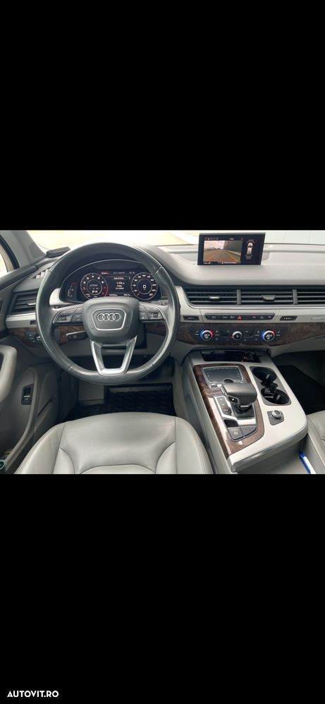 Audi Q7 - 15