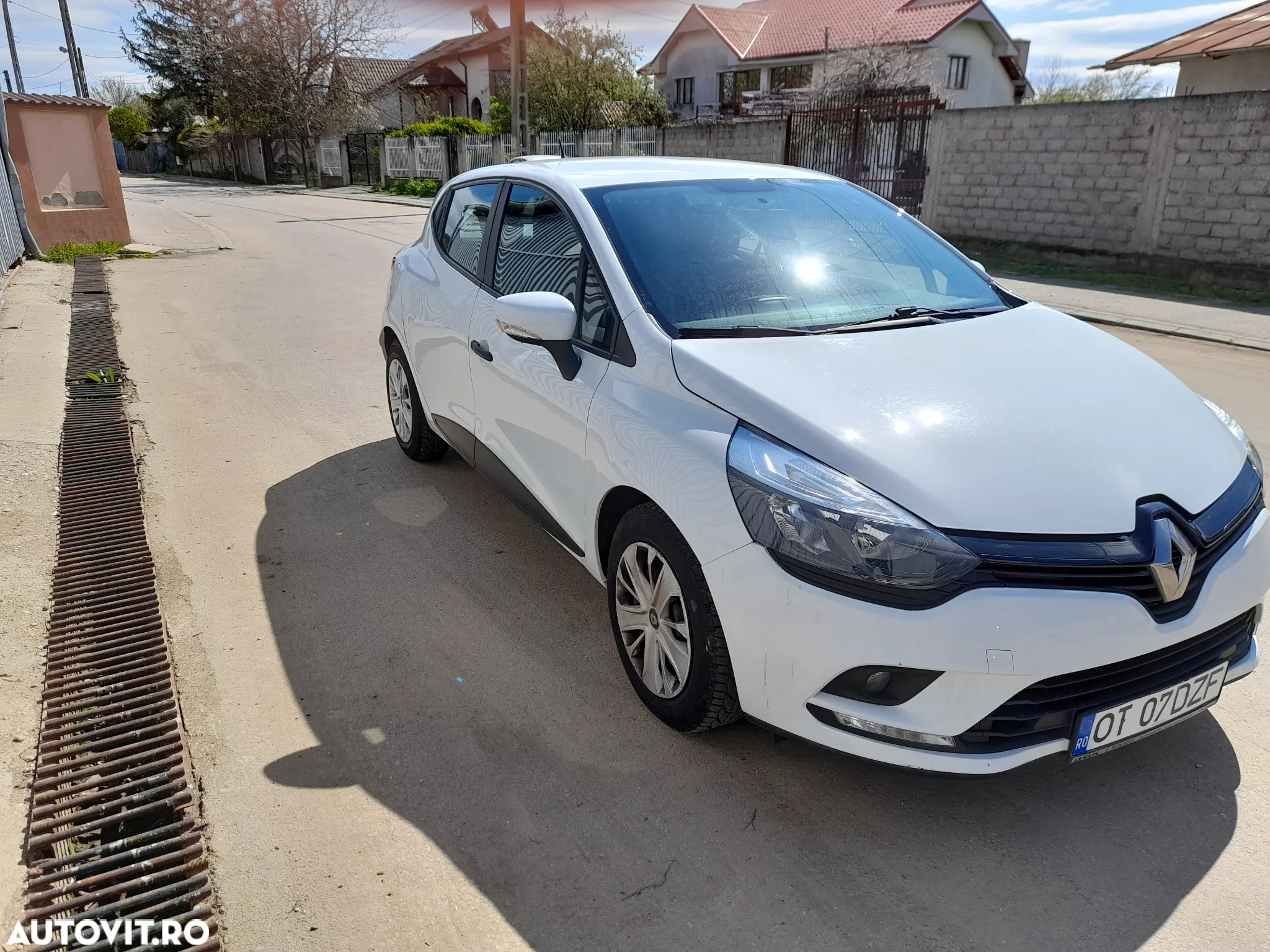 Renault Clio ENERGY TCe 90 Start & Stop Experience - 4