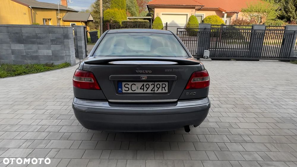 Volvo S40 - 4