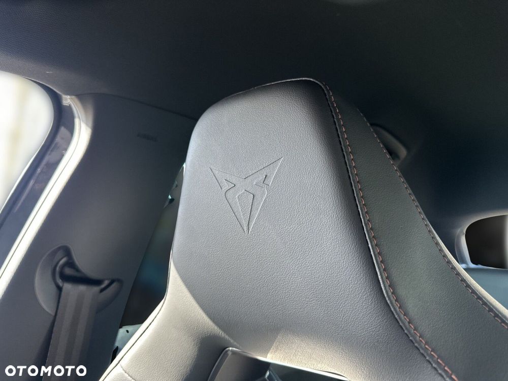 Cupra Formentor 1.5 TSI DSG - 33