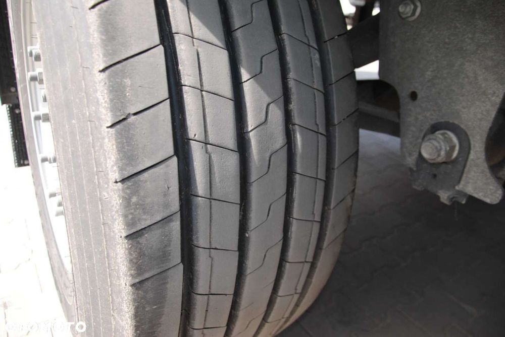 Schmitz Cargobull SKO, Thermo King - 18