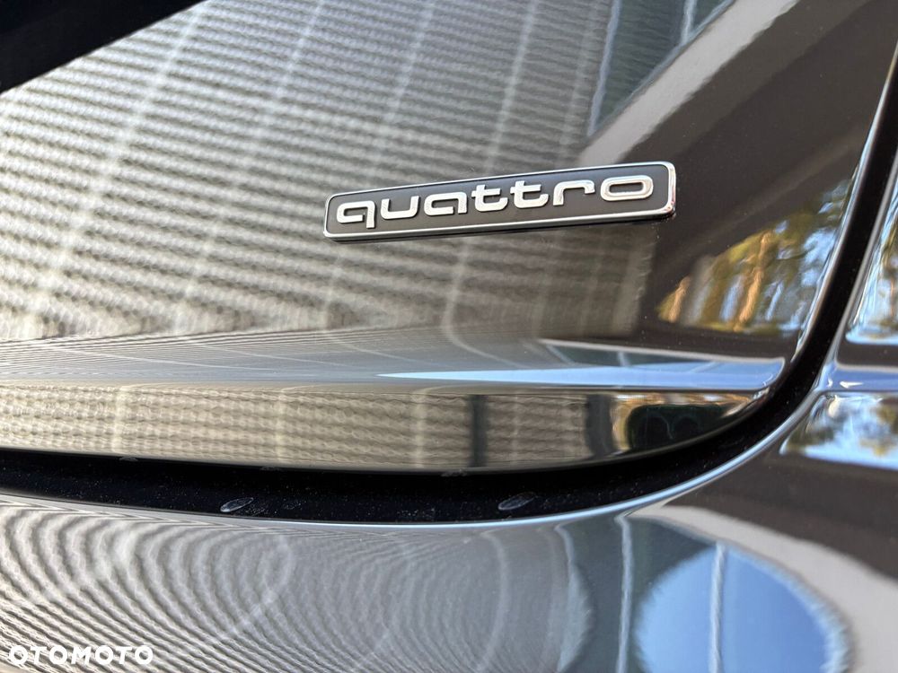Audi Q8 - 10