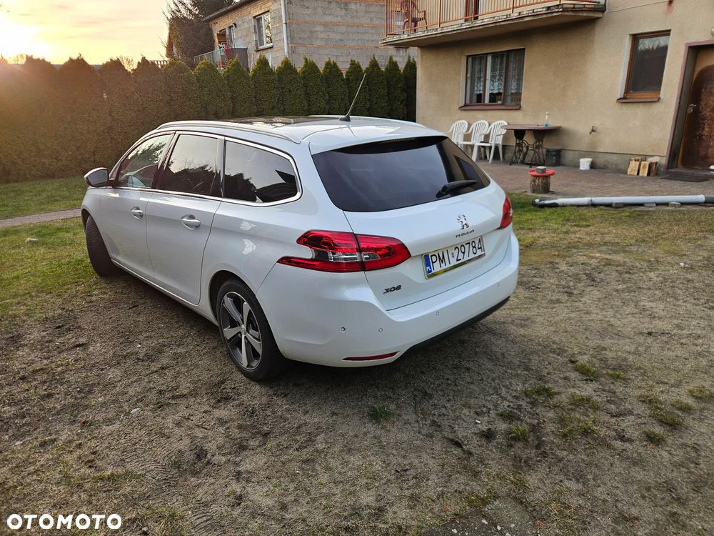 Peugeot 308 1.5 BlueHDi Allure Pack S&S EAT8 - 4