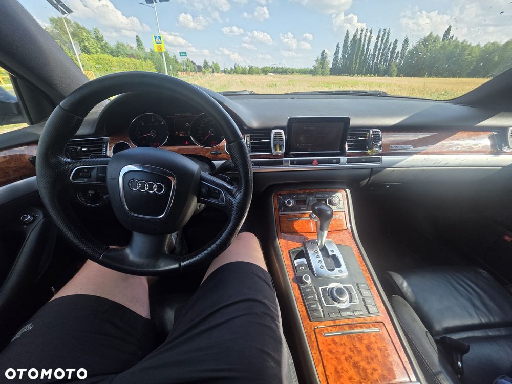 Audi A8 - 5