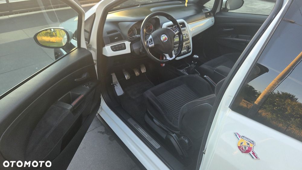 Abarth Grande Punto - 4