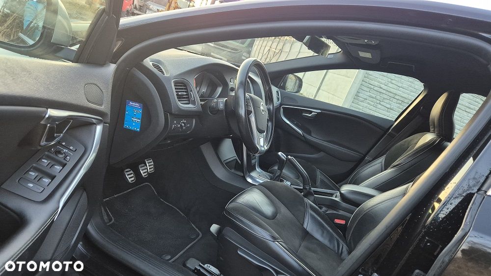 Volvo V40 D2 RDesign - 11