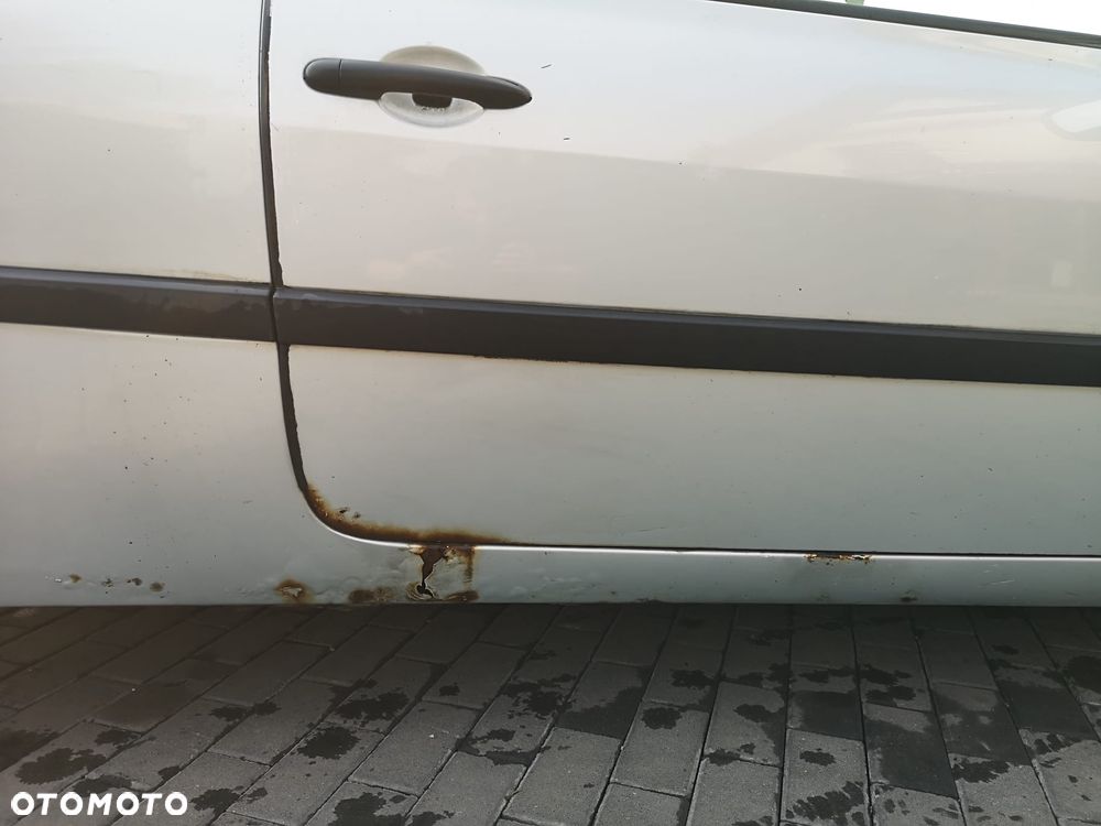 Renault Megane 1.5 dCi Pack Authentique - 14