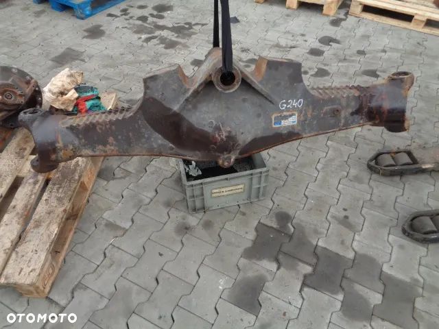 Obudowa mostu przedniego 070CJI90 standardowy FiatAgri G240 - 2