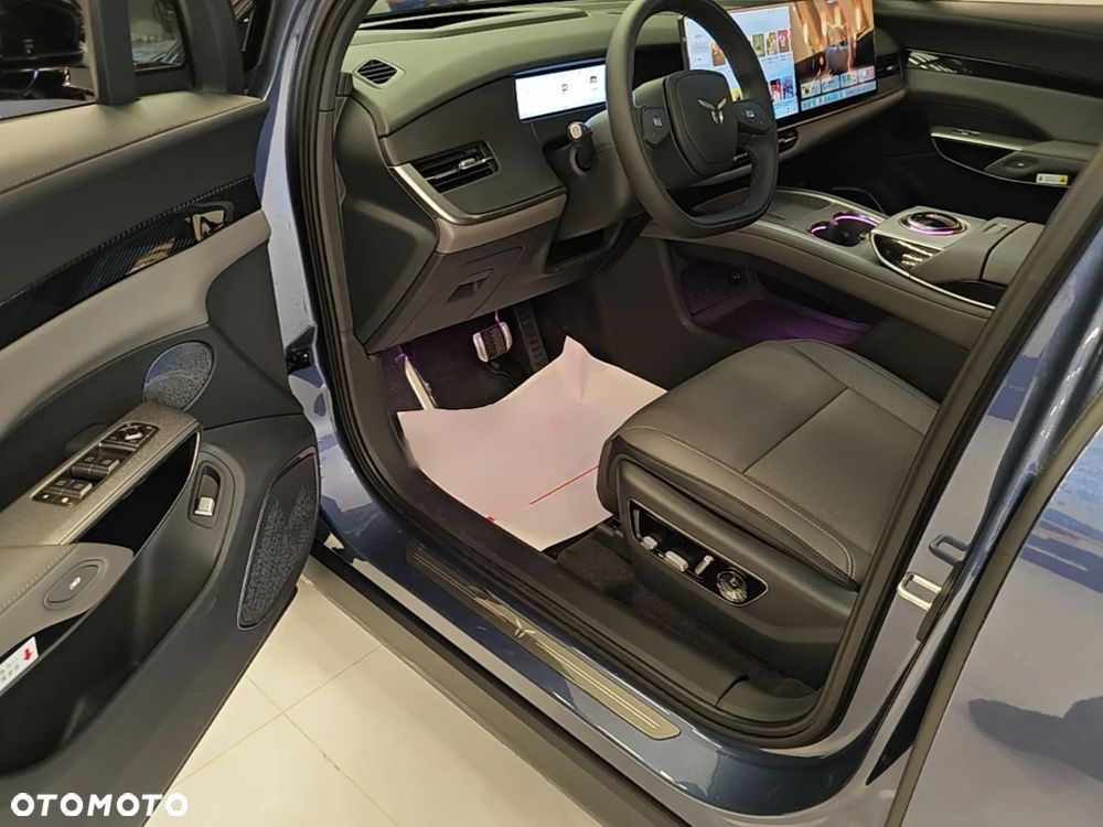 Hongqi HS7 - 9