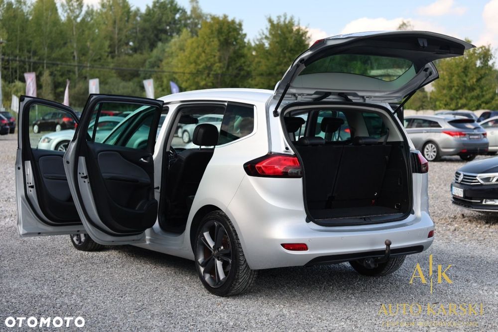 Opel Zafira - 12