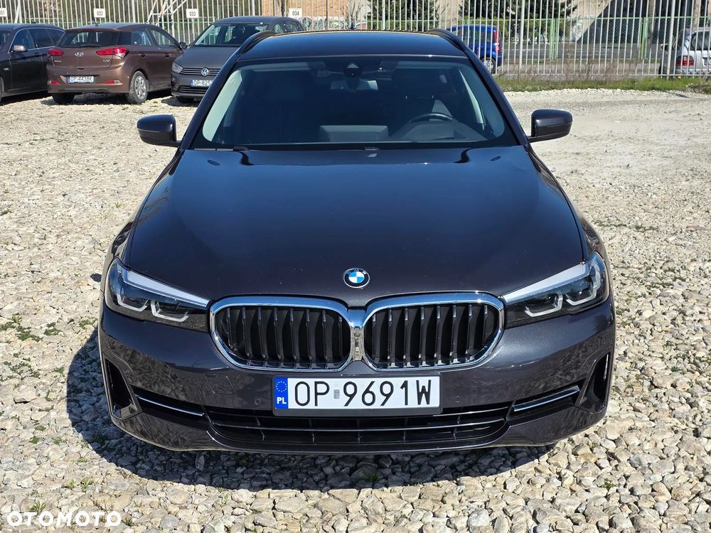 BMW Seria 5 520d xDrive - 3