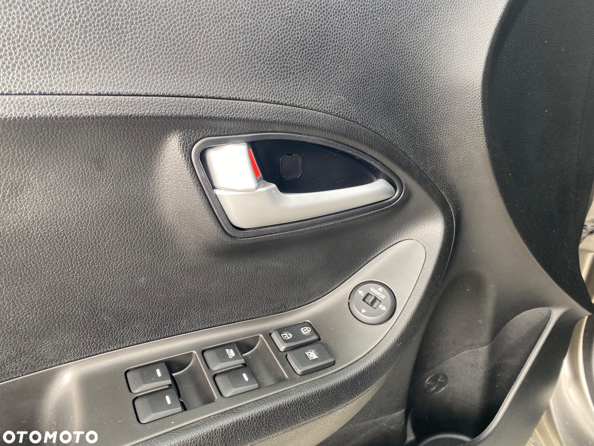 Kia Picanto 1.0 Dream Team Edition - 9