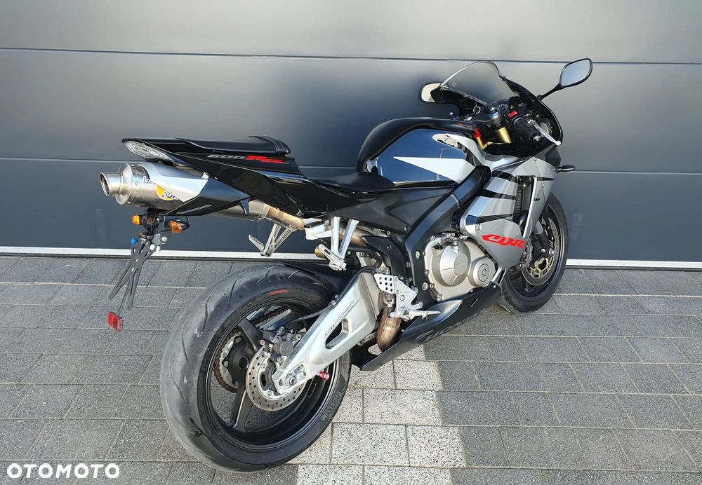 Honda CBR - 5