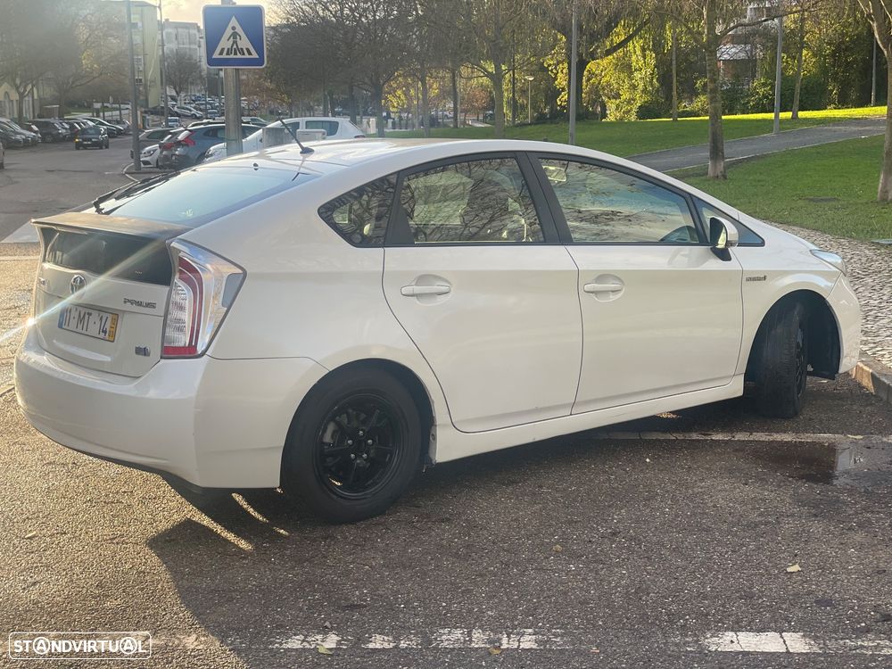 Toyota Prius 1.8 Exclusive Touch&Go - 3