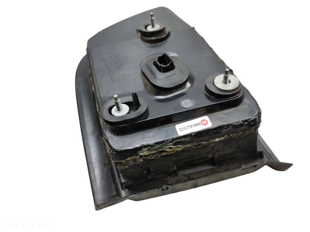 LAMPA LEWY TYŁ DODGE CHARGER II (2010-2014) 3.6 296KM 30-334-1930L-B - 4