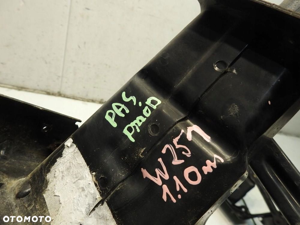 BELKA POD CHŁODNICE MERCEDES R W251 3.0 CDI - 2