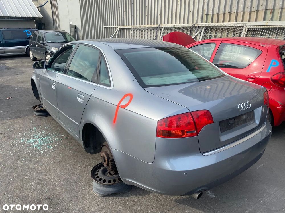 189 / Audi A4 B7 / Na Części / - 9
