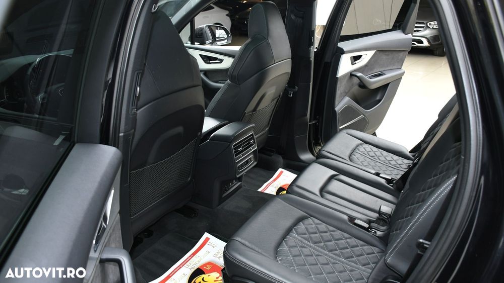 Audi Q7 55 TFSI e quattro tiptronic S line - 10