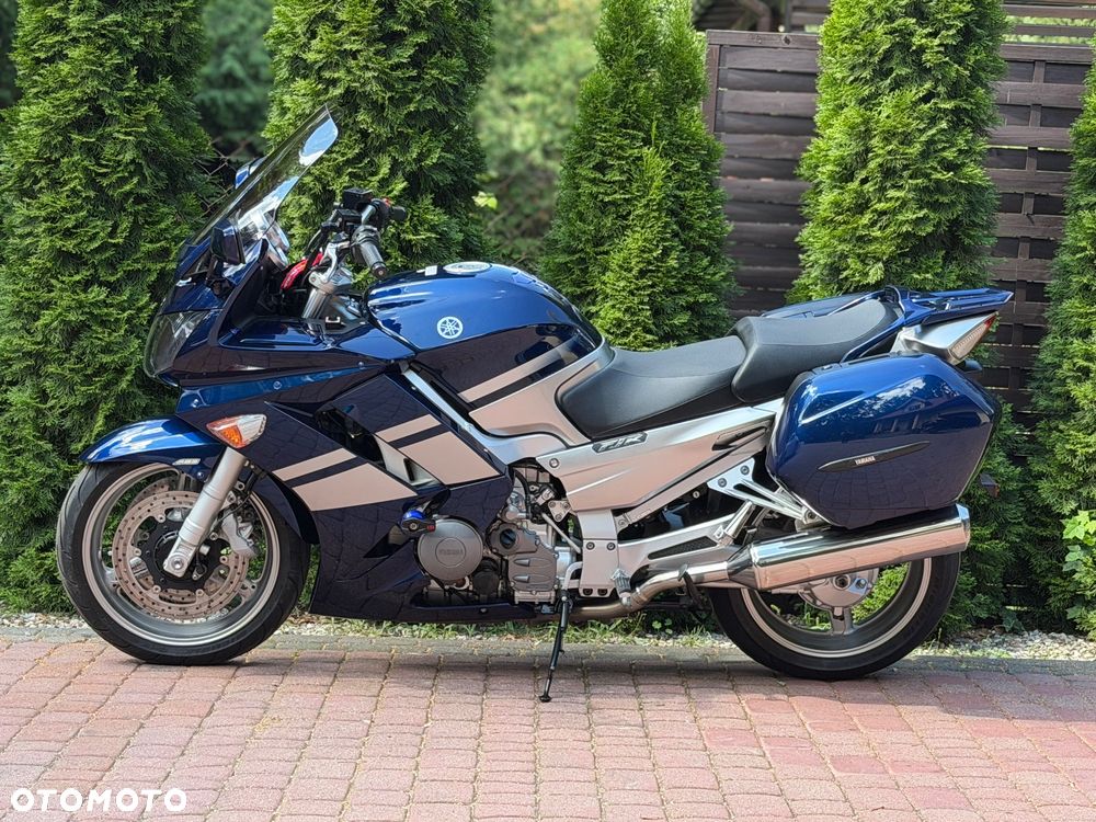 Yamaha FJR - 7