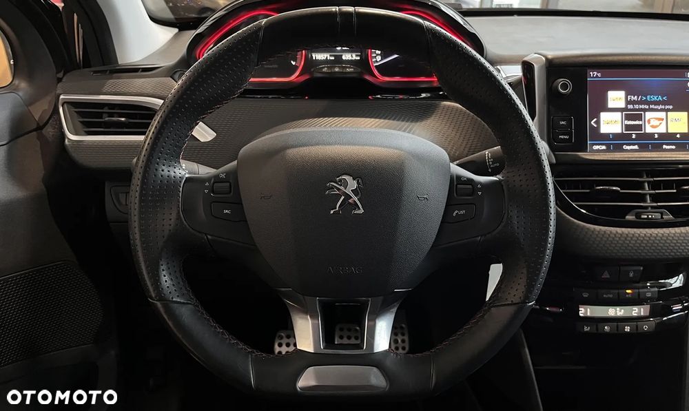 Peugeot 2008 PureTech 110 Stop&Start GT-Line Edition - 11