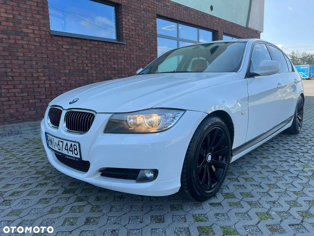 BMW Seria 3 318i - 28