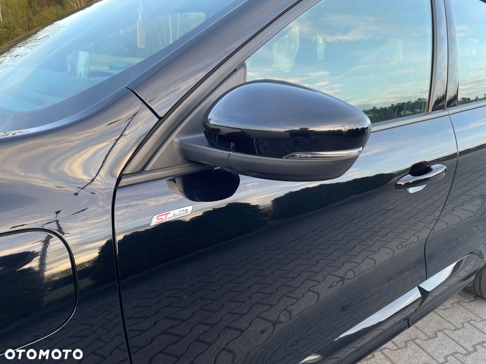 Ford Kuga 2.5P PHEV FWD ST-Line - 17