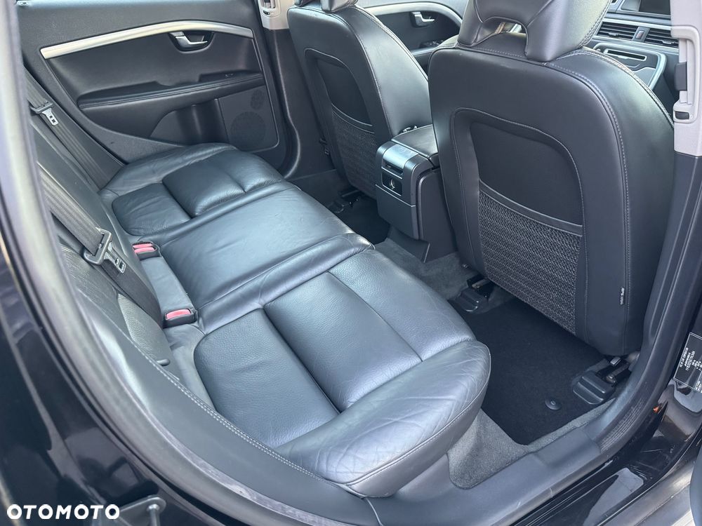Volvo XC 70 D5 AWD Geartronic Summum - 33