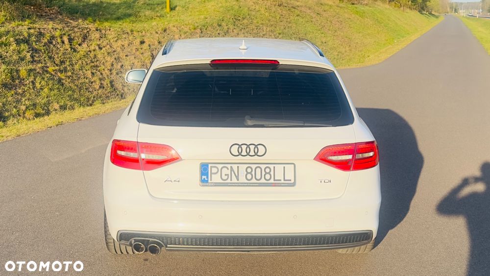 Audi A4 Avant 2.0 TDI DPF clean diesel multitronic S line Sportpaket - 4