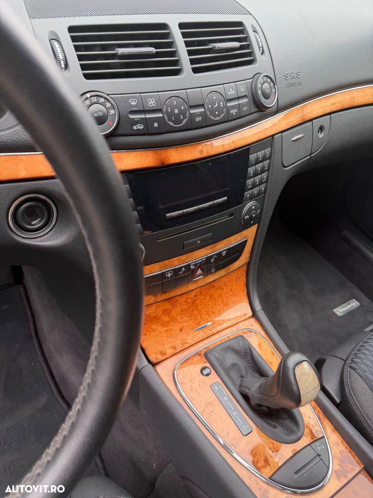 Mercedes-Benz E 200 KOMPRESSOR Automatik Elegance - 8