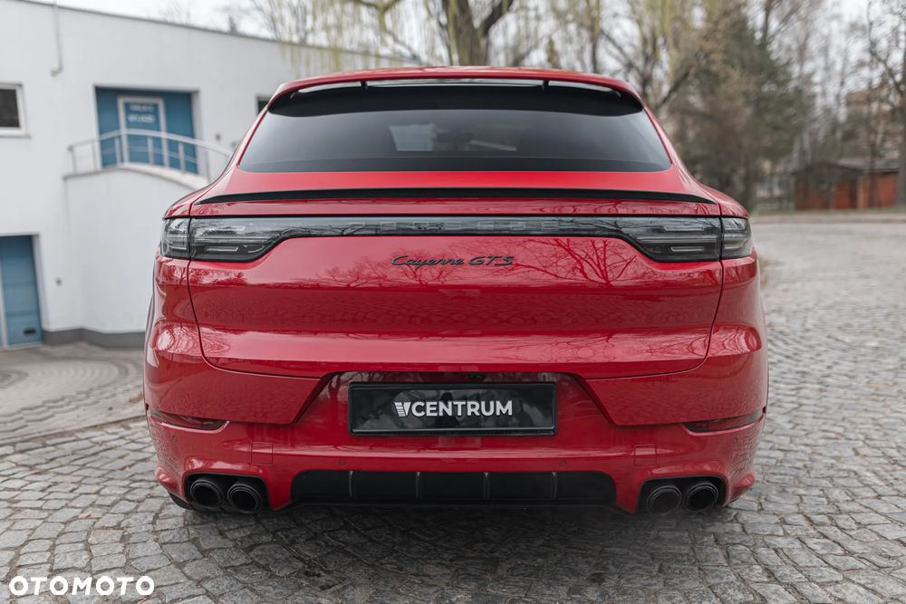 Porsche Cayenne GTS - 14