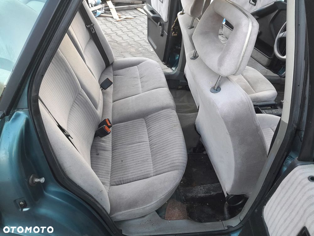 Audi 80 2.0 E - 12