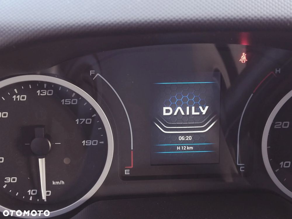 Iveco 35S16D DiGiCROSS - 9